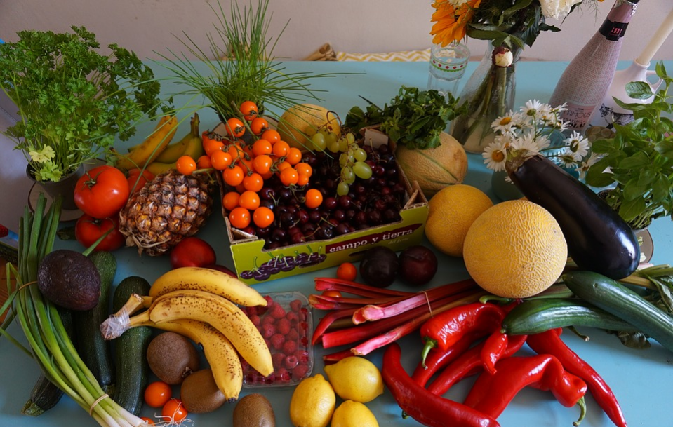 foods rich in different nutrients